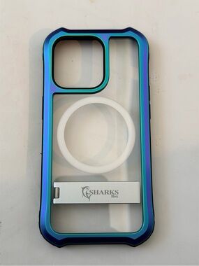New SHARKS Box Clear Case for iPhone 14 Pro